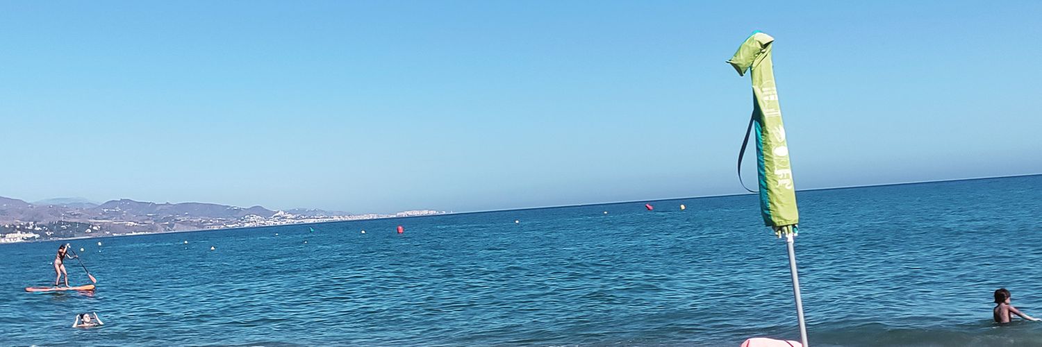 lareikel☯️ banner