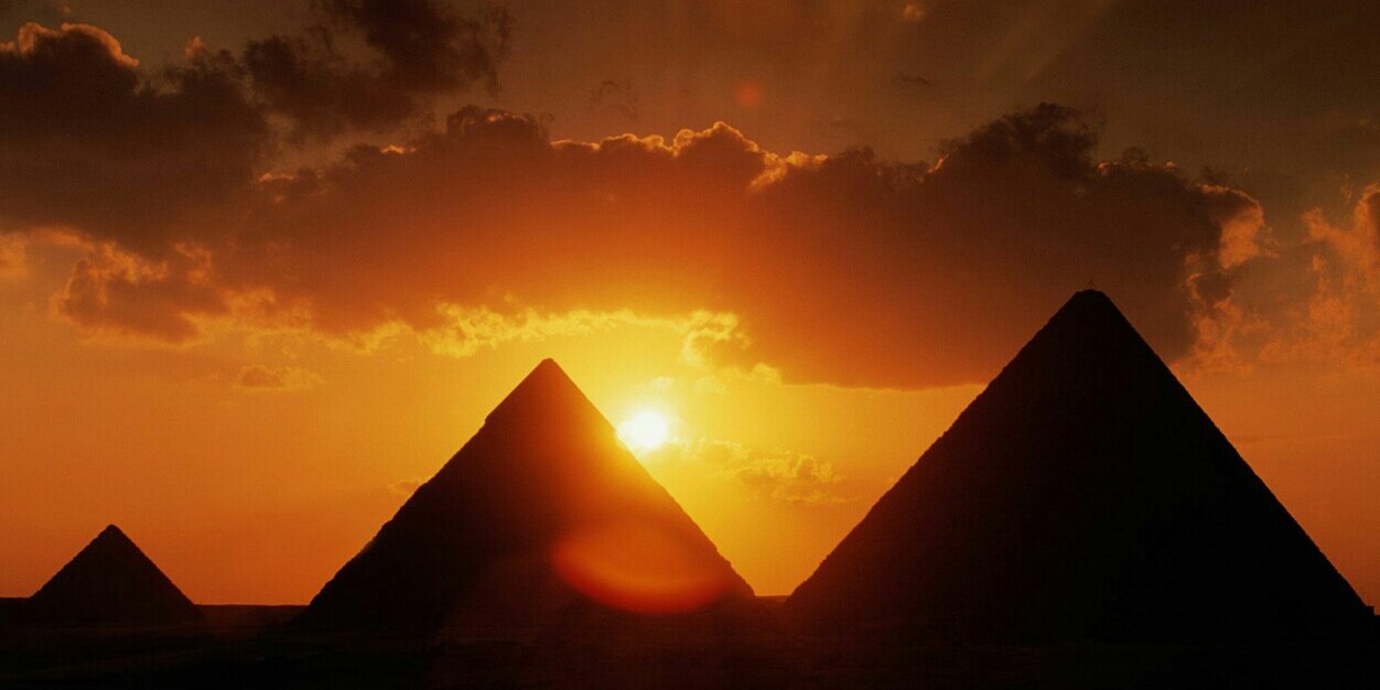 تخاريف عفيفي banner