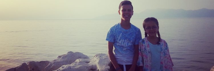 Vicky_Kingy's profile banner image