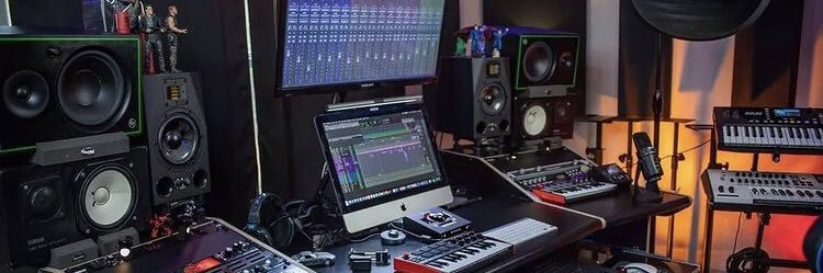 EazyDAReaLEazy's profile banner image