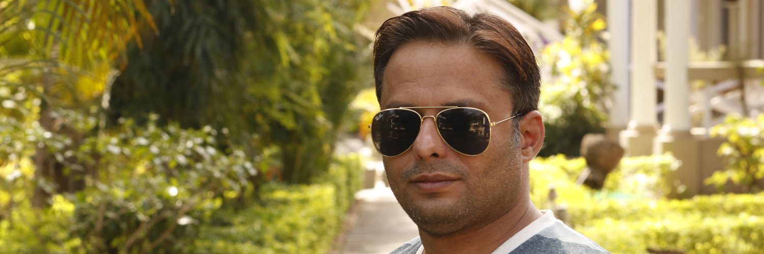 KCHere_'s profile banner image