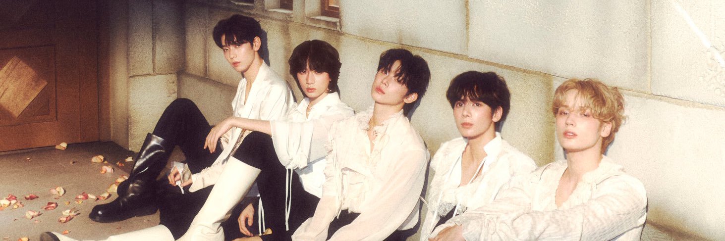 A ⁷ banner