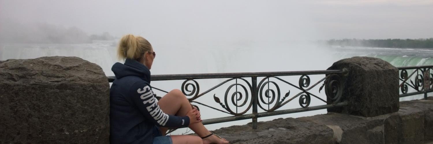 MissEm83x's profile banner image