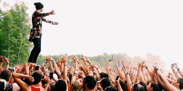 CliqueArt's profile banner image