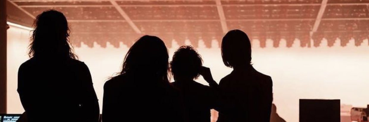 lo_gvf's profile banner image