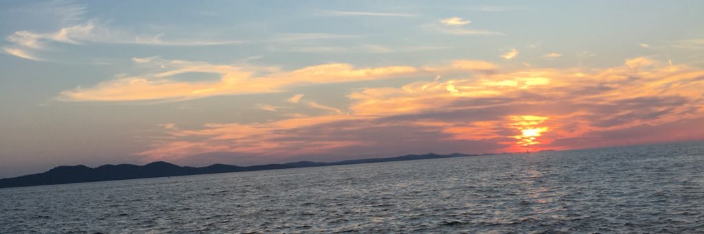 KarinaRose's profile banner image