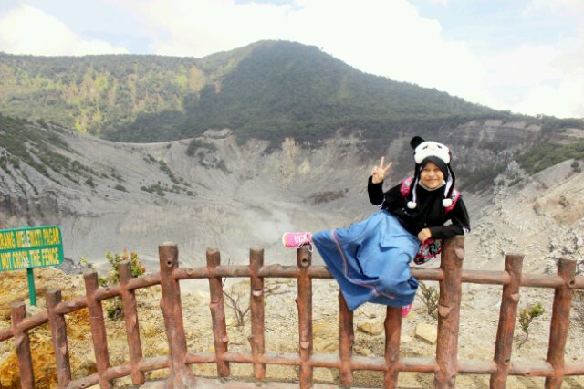 Aini_ijat's profile banner image
