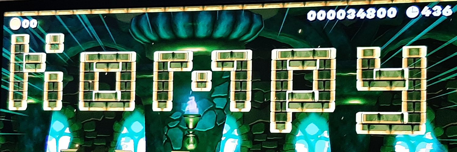 elkompirri's profile banner image