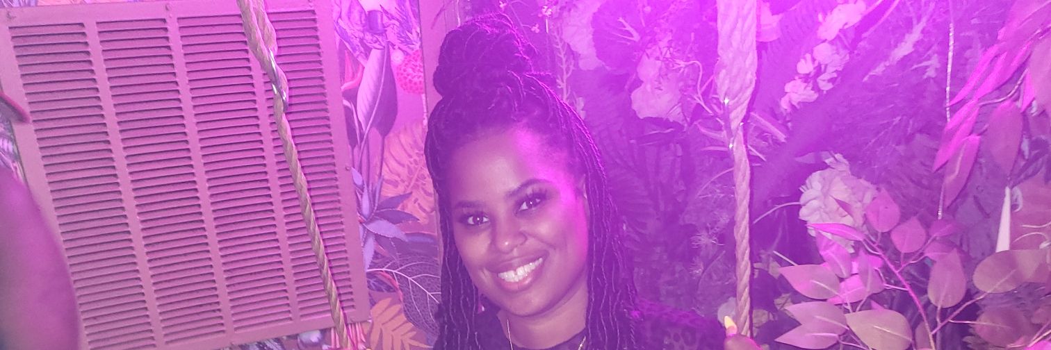 Keep up wit me banner