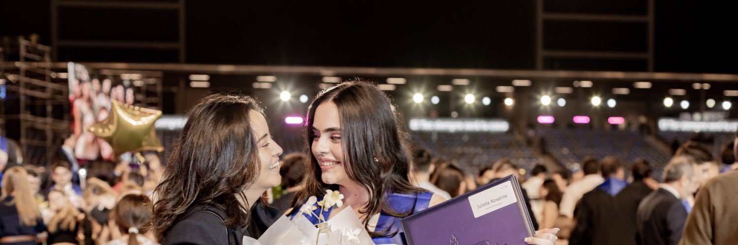 rossalinnee's profile banner image