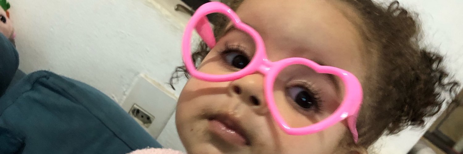 winnieesantos's profile banner image
