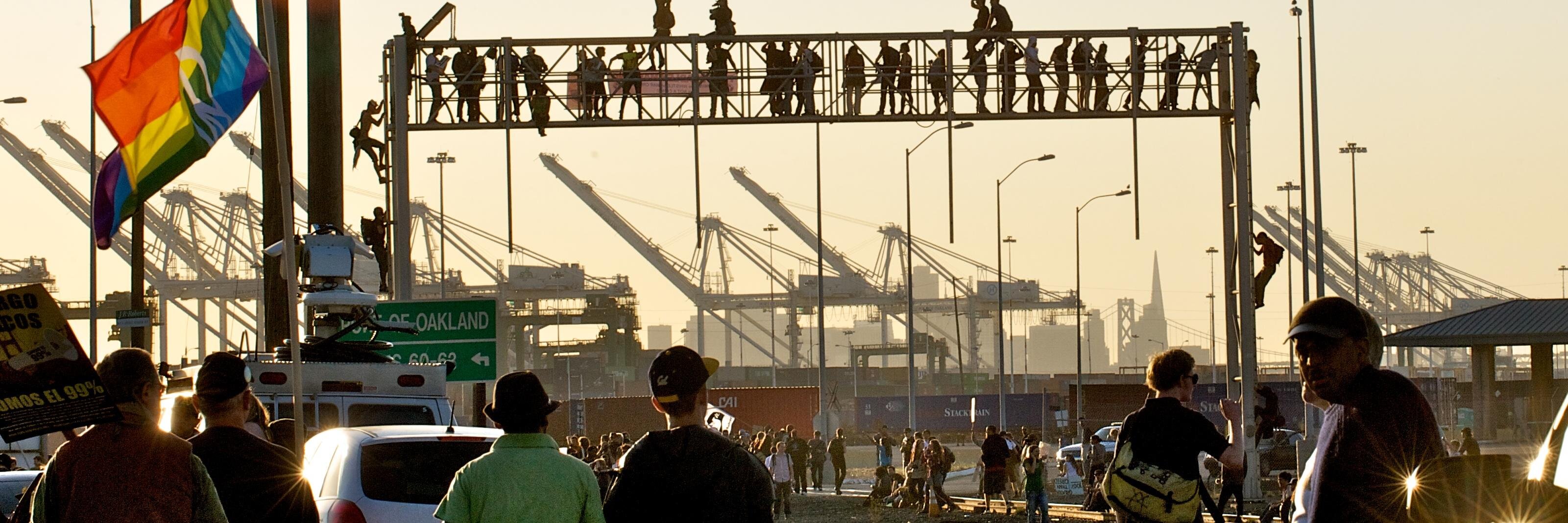 🏳️‍🌈Immigrants BELONG here/wear a mask banner