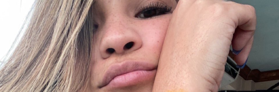 CarlaFabiola7's profile banner image