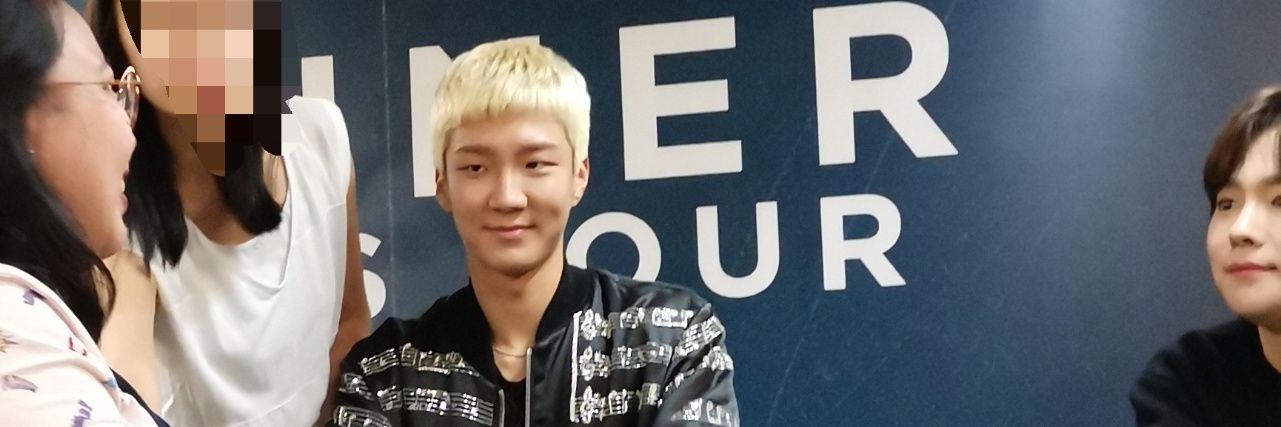 ysaboinks's profile banner image