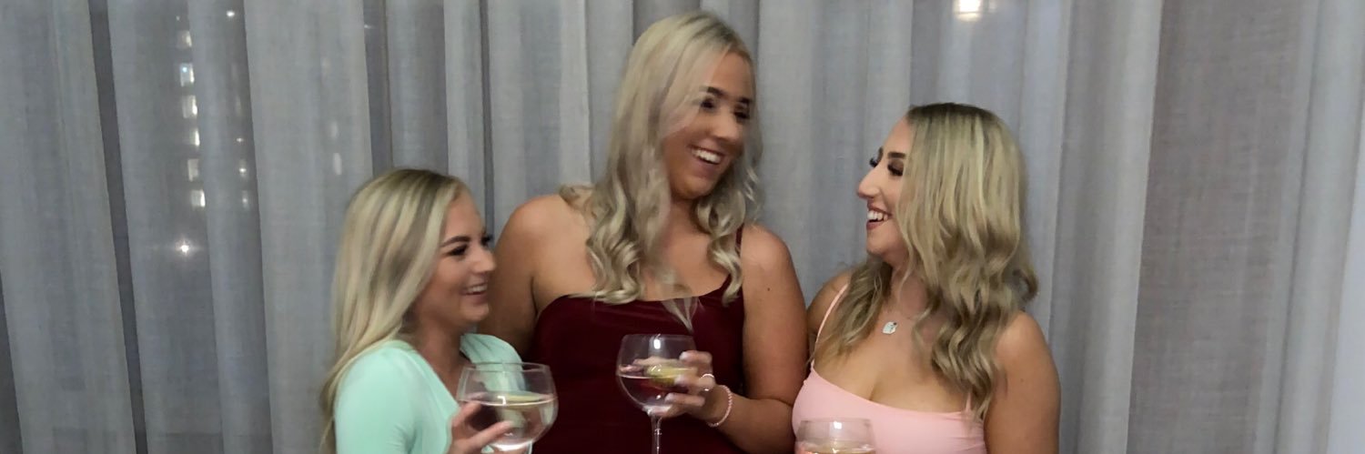 Jesslees98's profile banner image