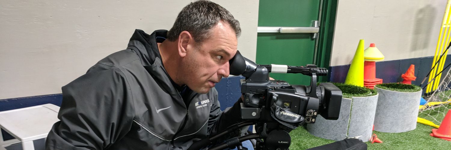 tvguystl's profile banner image