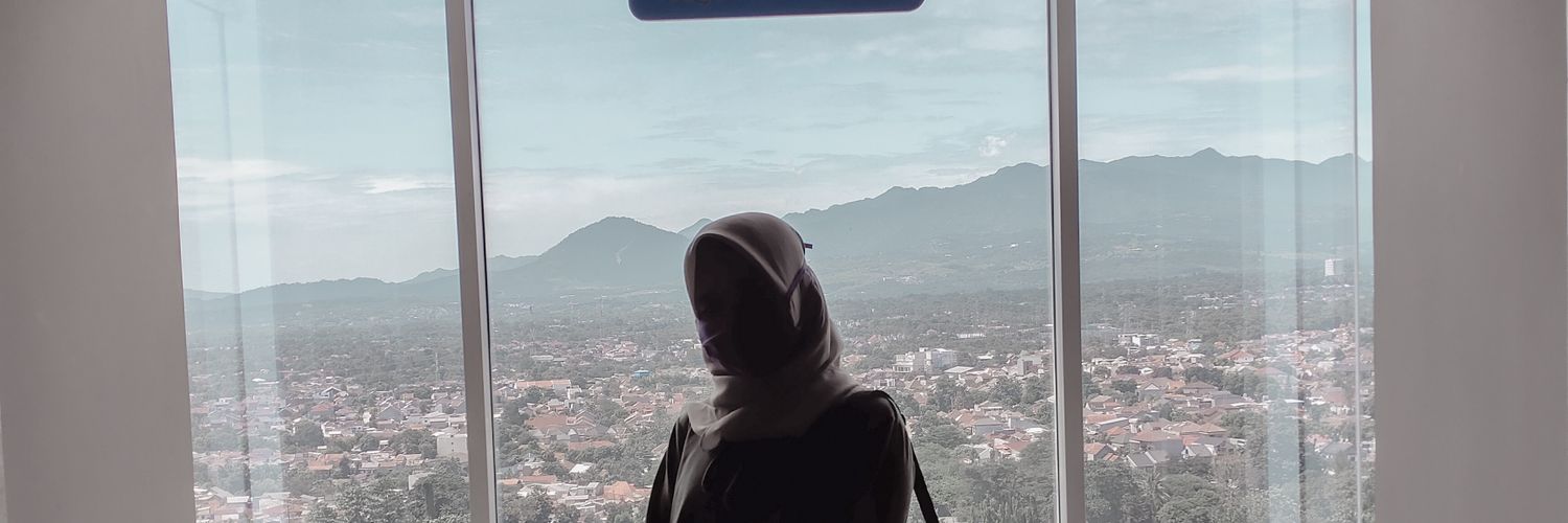Stnwrh's profile banner image