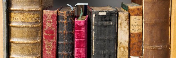 MrsWebbReads Profile Banner