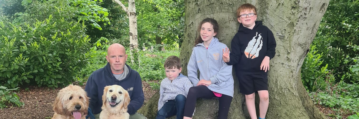 Donna McHugh 💙 🇺🇦 banner