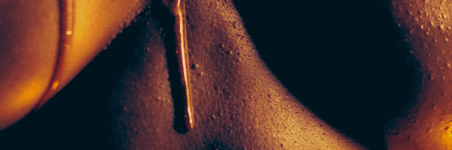 pompeeraw's profile banner image