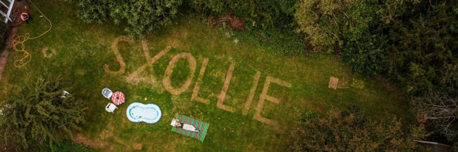 Sxollie banner