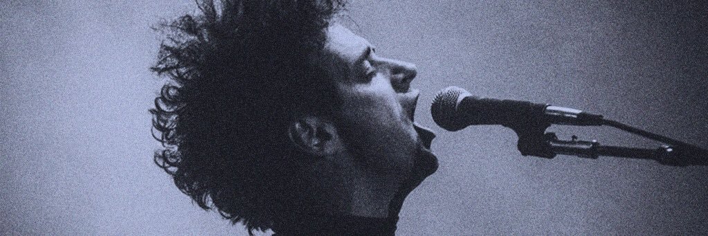 debiarag's profile banner image