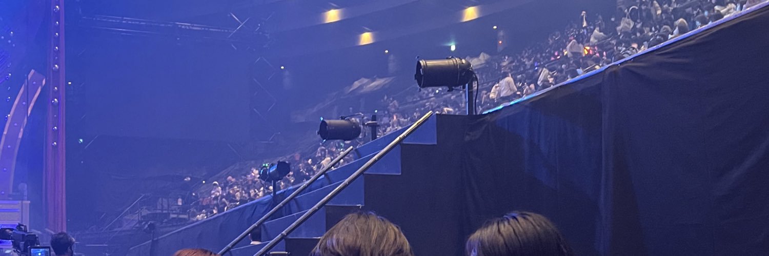u___12_24's profile banner image