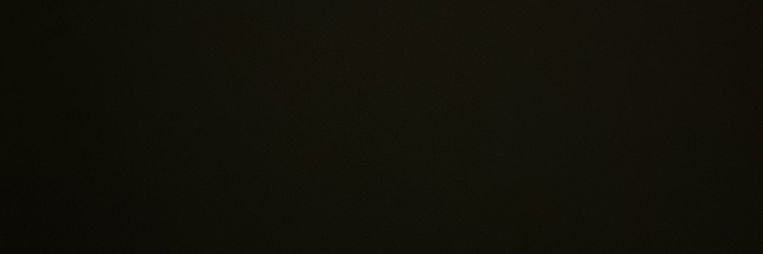huzyvee's profile banner image
