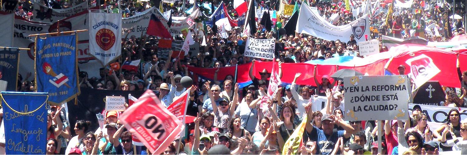 Por Mis Hijos banner