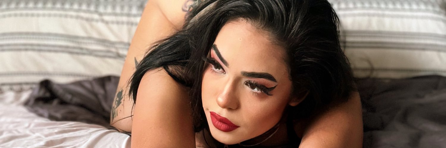 EmilyRexz's profile banner image