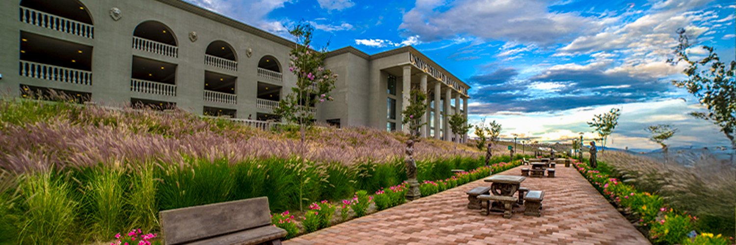 Universidad Humanitas banner