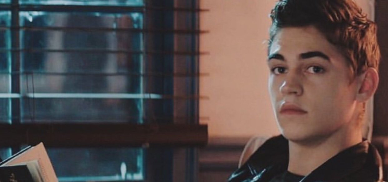 HessaInLovee's profile banner image