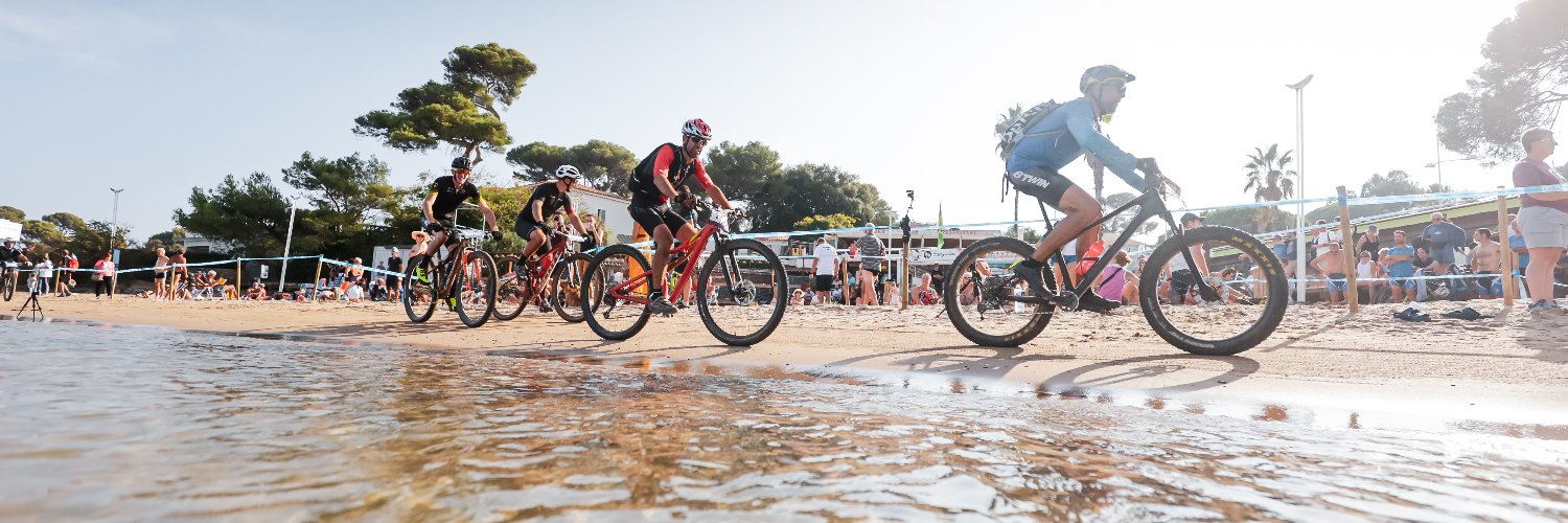 Roc d'Azur CIC banner