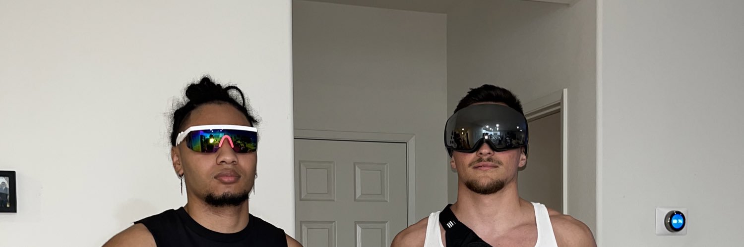dmnicco's profile banner image