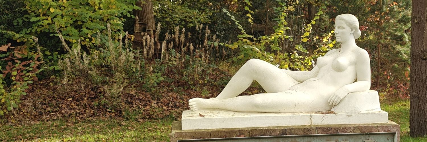 PAY ATTENTION banner