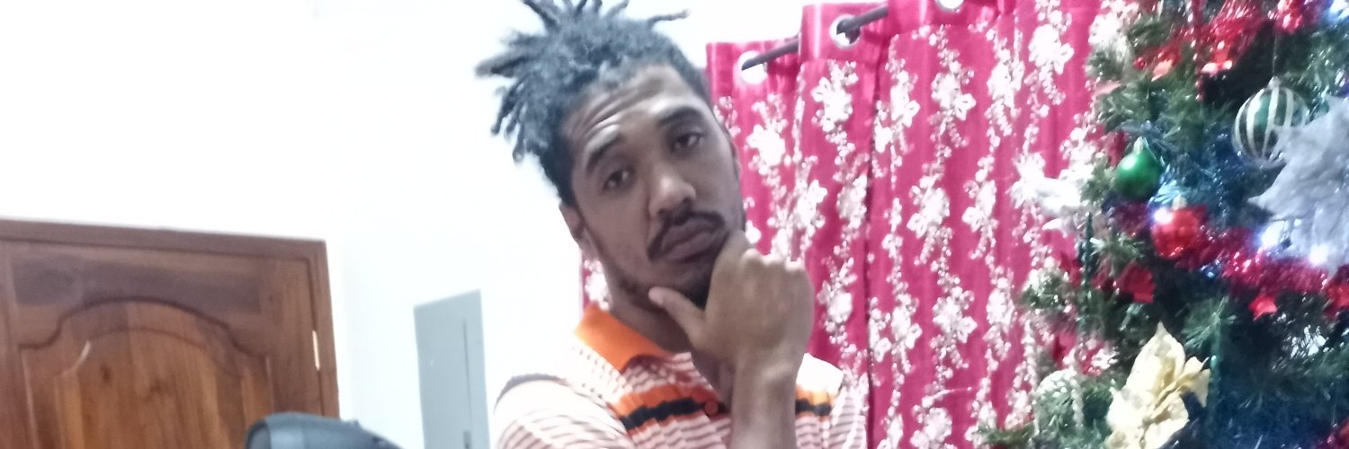 julio1490's profile banner image