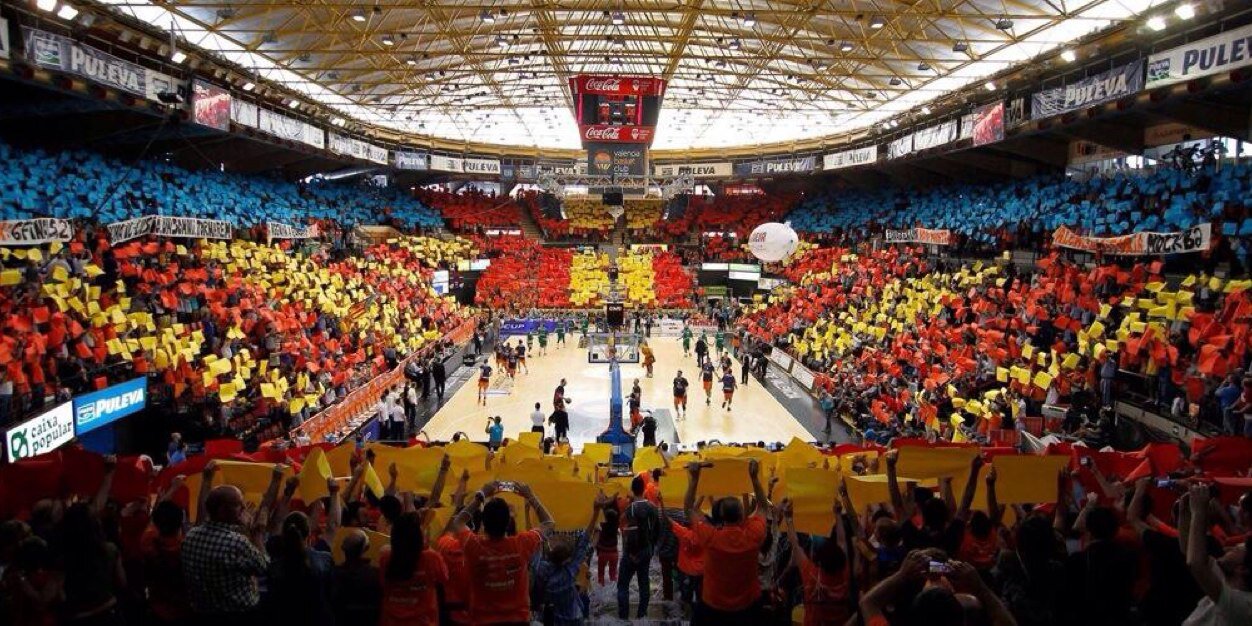 Nacho Correa banner