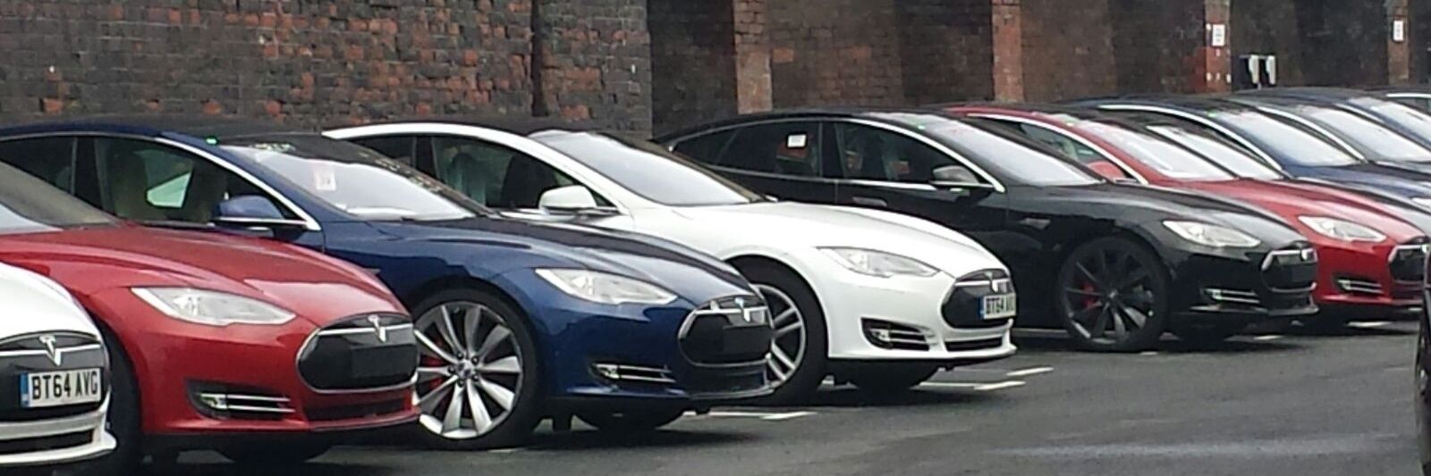 teslamancs's profile banner image