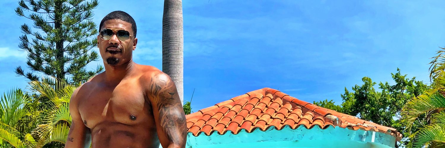 Drewb12's profile banner image