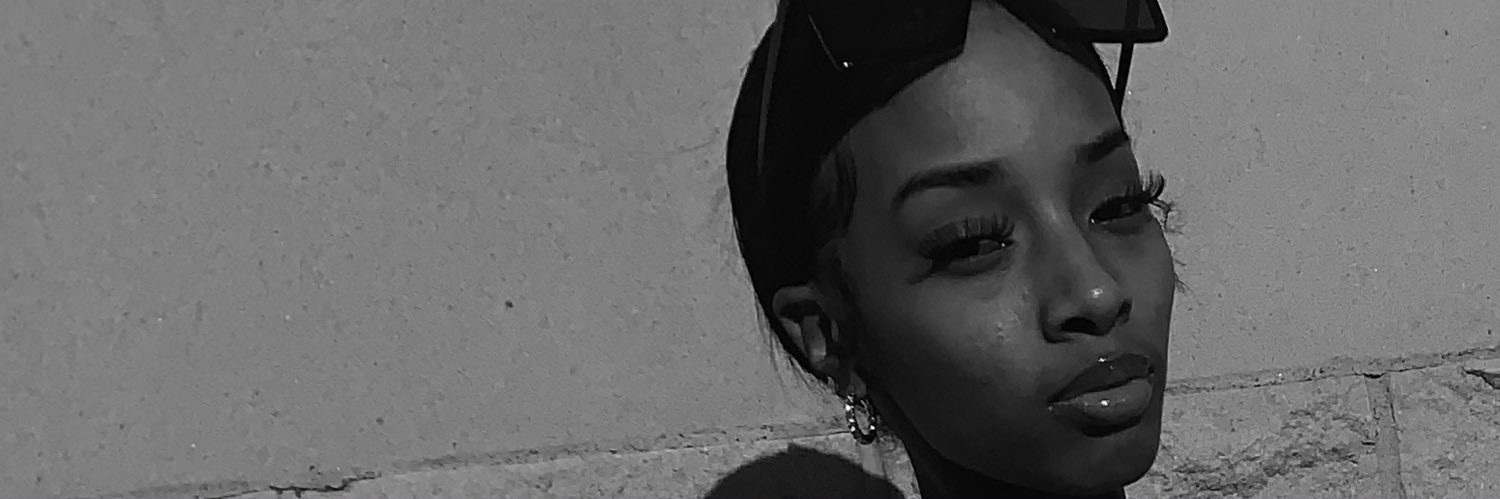 vidatandy's profile banner image