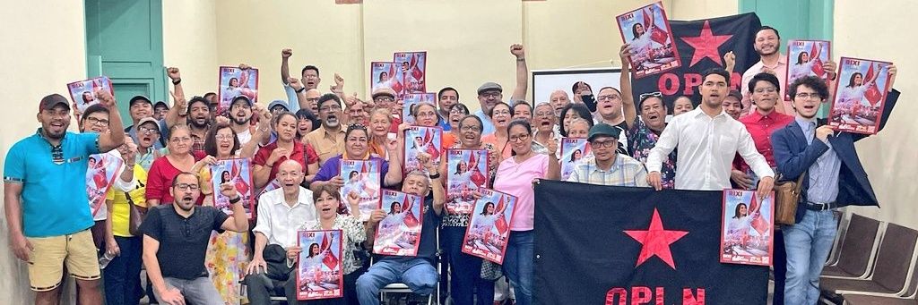 Gilberto Ríos Munguía / grillo banner