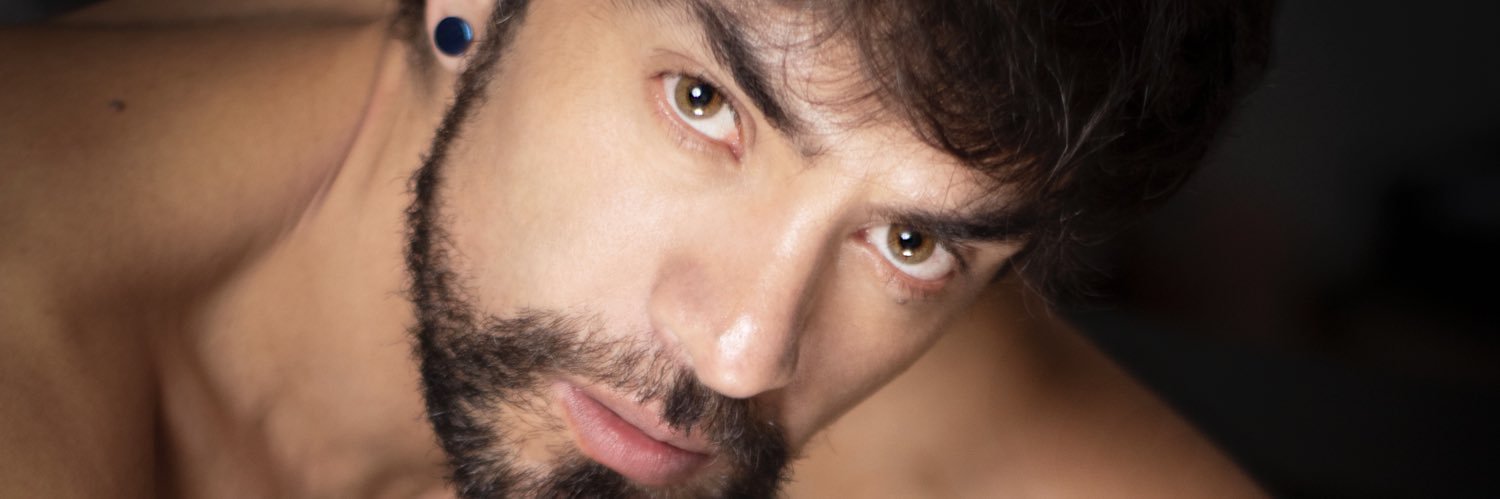 Soycharcast's profile banner image