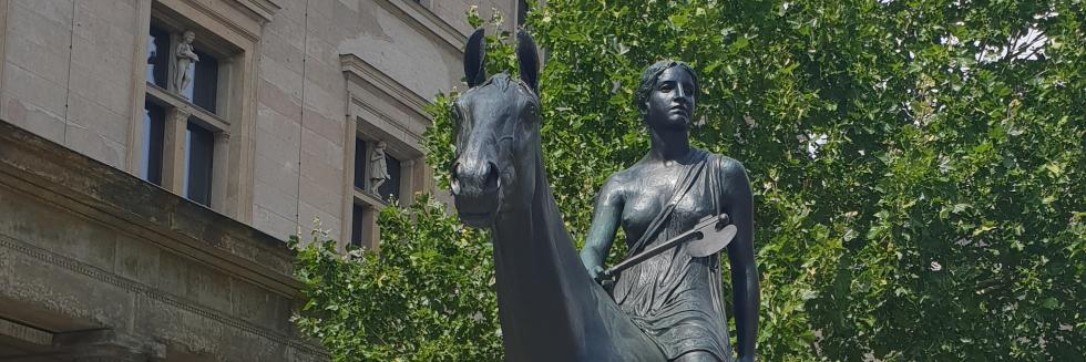 Natalia Riveros banner