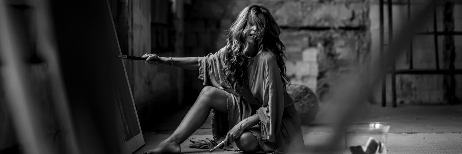 elenadehados's profile banner image