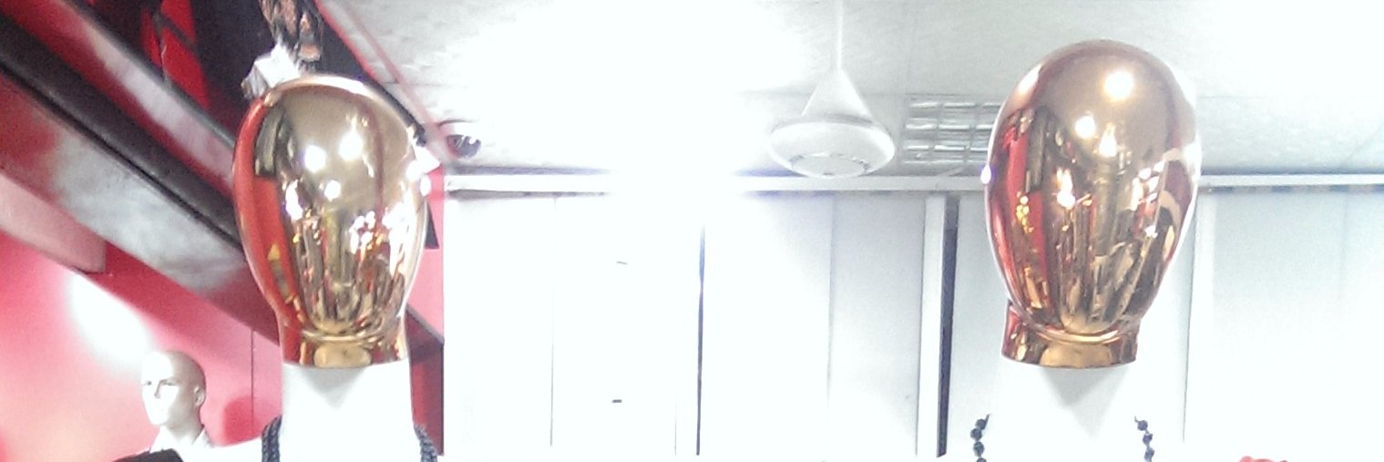 Umia's profile banner image