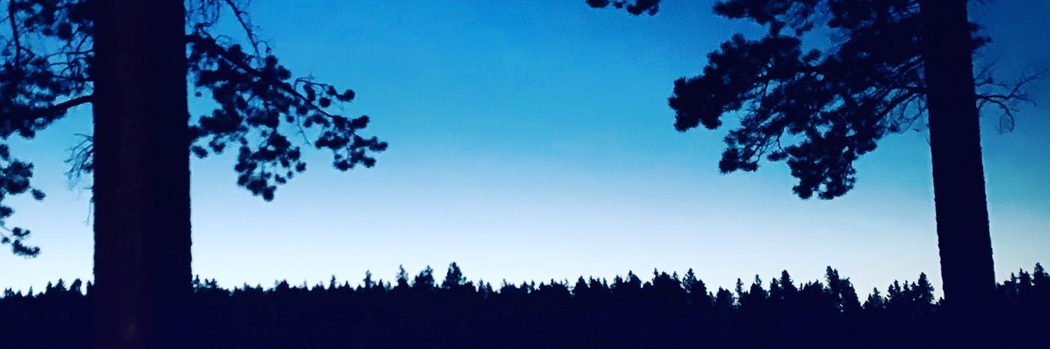 eks1123's profile banner image