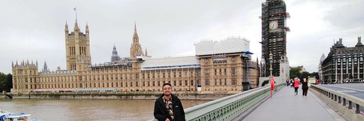 AlexBFlores's profile banner image
