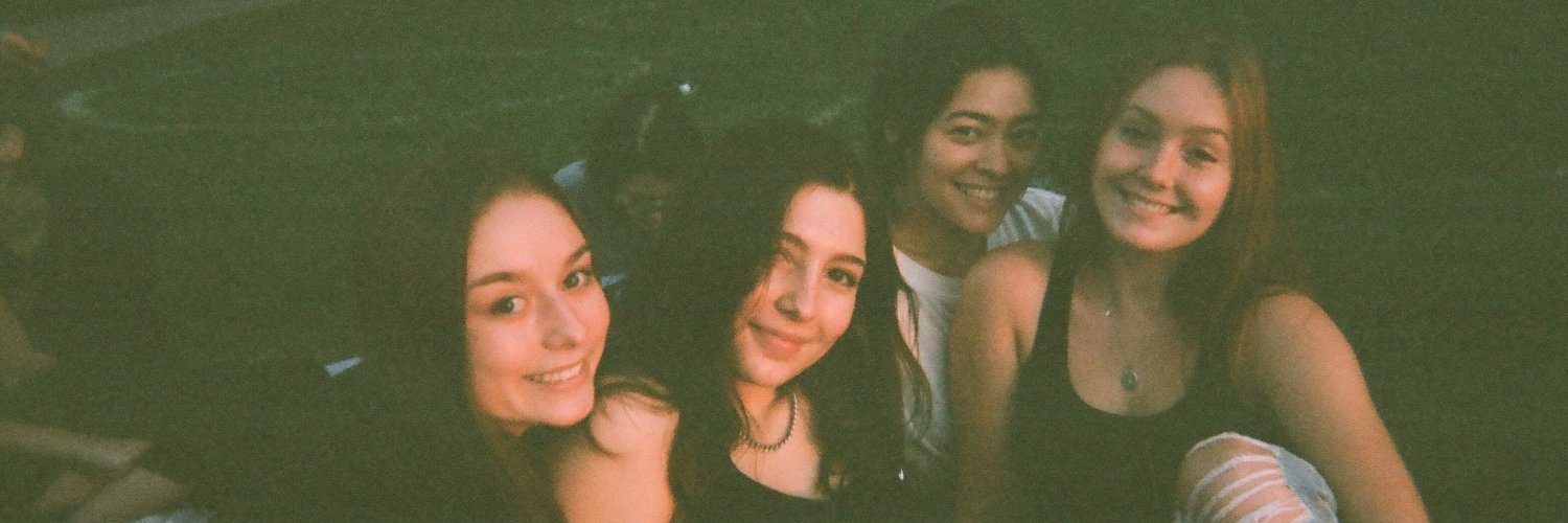 oliviarutht's profile banner image