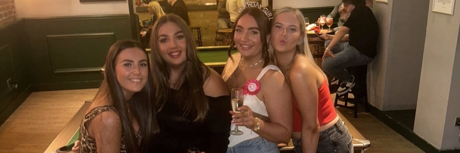 _katiehowardd's profile banner image