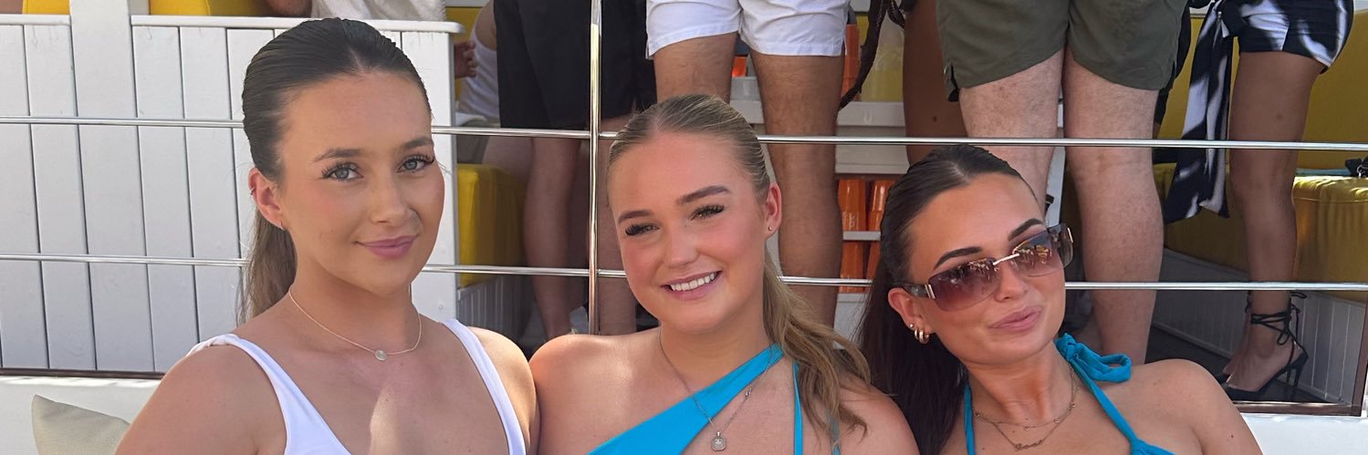 pollyarmitstead's profile banner image